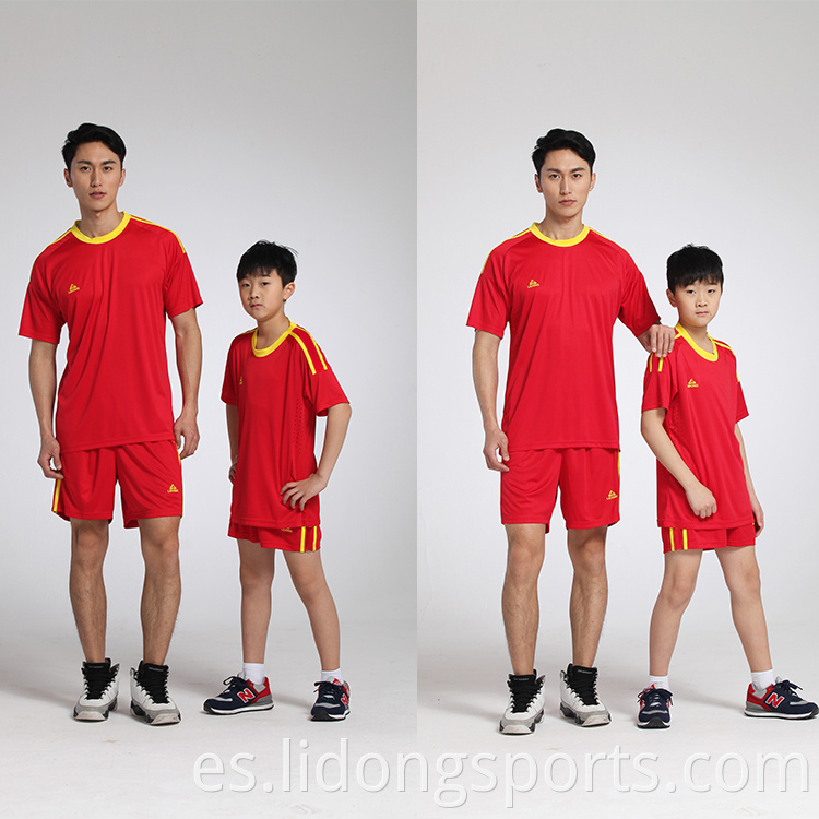 Uniforme de jersey personalizado en blanco Conjunto de uniformes de fútbol juvenil camisas de fútbol hechas en China